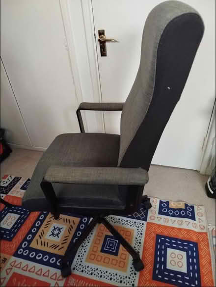Photo of free Office / desk chair (Hanwell W7) #2