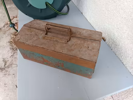 Photo of free old fold out style tool box (Brookhouse LA2) #2