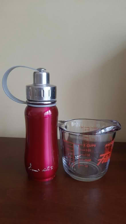 Photo of free Insulated bottle (Bloor St W & South Kingsway) #2