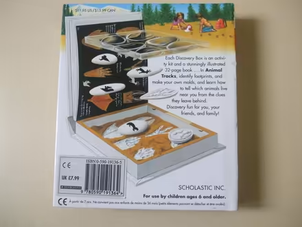 Photo of free Animal Tracks Discovery Box (Stretford M32) #2