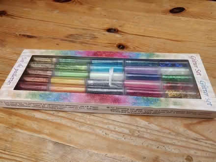 Photo of free Glitter set (Fleet GU52) #1