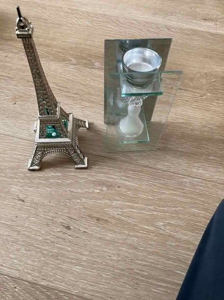 Photo of free Eiffel Tower light + Angel light (Churchtown Dublin 14) #1