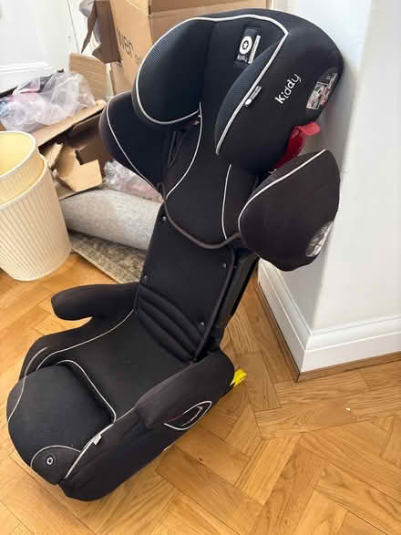 Photo of free Toddler car seat (N2) #2