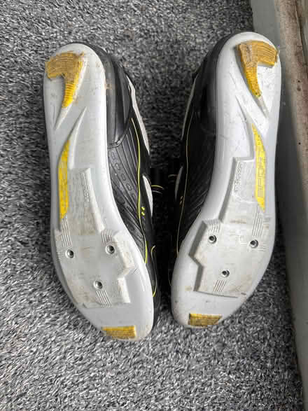 Photo of free Pair of size 6.5 cycling shoes v worn (Parkhead S11) #2