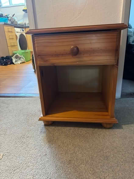 Photo of free Bedside table (Par) #4
