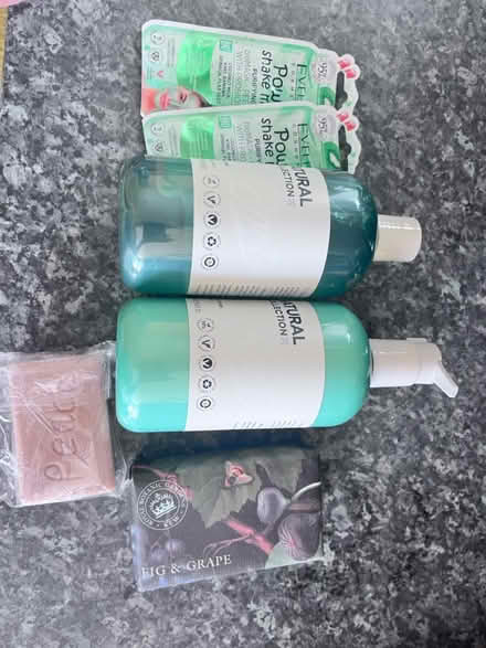 Photo of free selection of unused toiletries (Hove) #1
