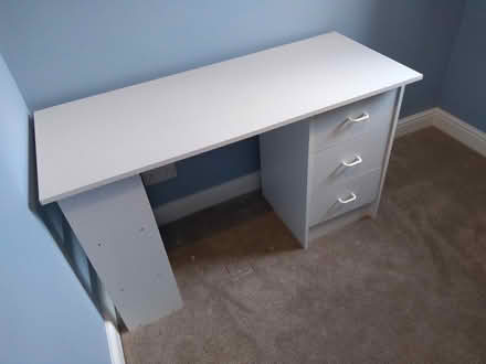 Photo of free Office desk (Abingdon-on-Thames OX14) #3