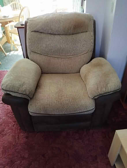 Photo of free 3 Piece Suite (Hutton CM13) #2
