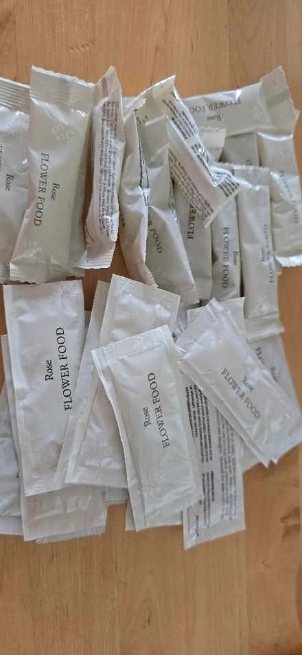 Photo of free Flower Food Sachets (Croydon centre CR0) #1