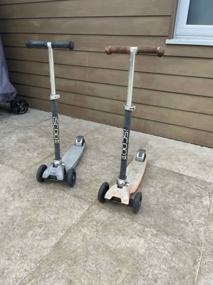 Photo of free Two iScoot Pro scooters (Mill Hill NW7) #2