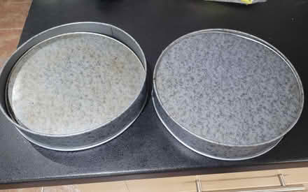 Photo of free 2 x 9" loose bottom tins (WOKING St Johns GU21) #2