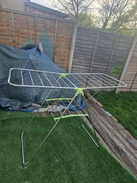 Photo of free Clothes rack (thornton heath) #1