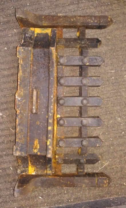 Photo of free Iron fire surround (Burneside LA9) #1
