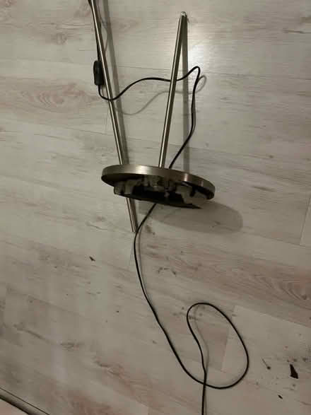 Photo of free Floor lamp 185cm height (Hanworth Park TW13) #3