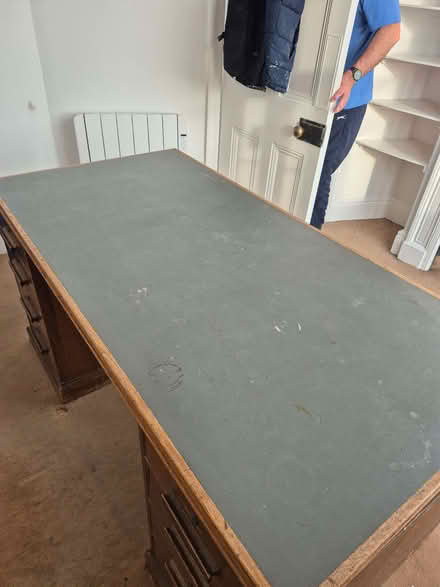 Photo of free Desk (Hampden Park BN22) #4