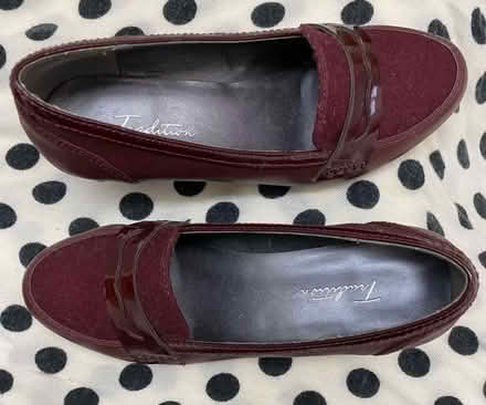 Photo of free Ladies shoes (Size 6M) (Bloor/ The West Mall) #2
