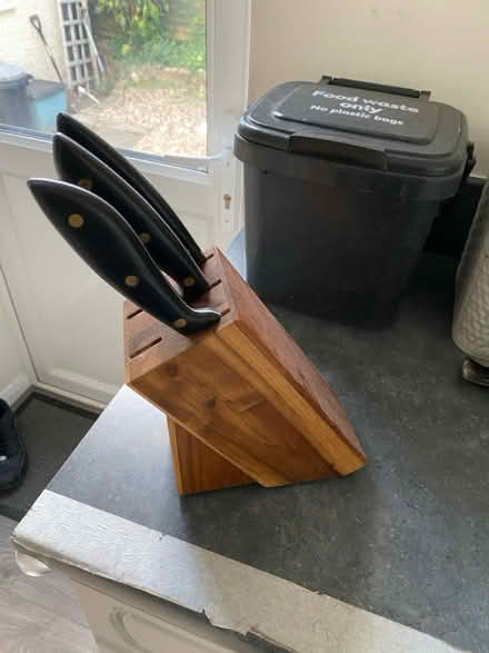 Photo of free Sabatier knives and block (Purley CR8) #1