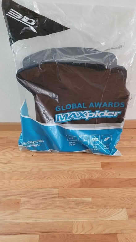 Photo of free Floor Mat Toyota Yaris 2007-2011 (Wedgwood) #2