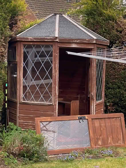 Photo of free Garden summer house in need of repair (Berryfield SN12) #1