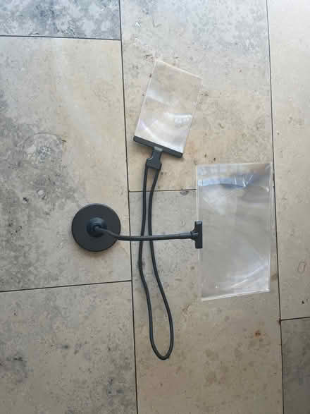 Photo of free Magnifier reading aids (Dulwich Village SE21) #1