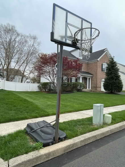 Photo of free Basketball Hoop (New Hope, PA) #1