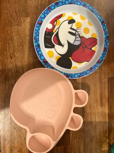 Photo of free 2 kids plates (West acton - W3) #1