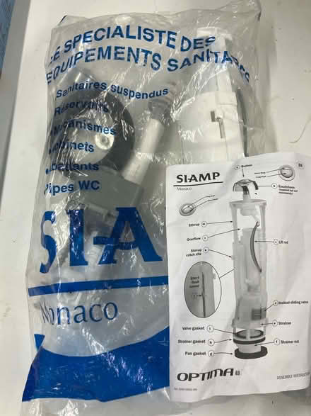 Photo of free Toilet dual flush and float valve (CV31 leamington spa) #1