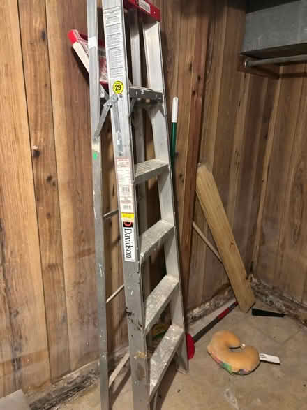 Photo of free Everything must go by Sunday (2nd St NE & Rhode Isle. Ave NE) #3