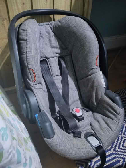 Photo of free Baby car seat (Mount Florida G42) #1
