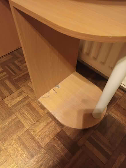 Photo of free Small desk (Upholland WN8) #3