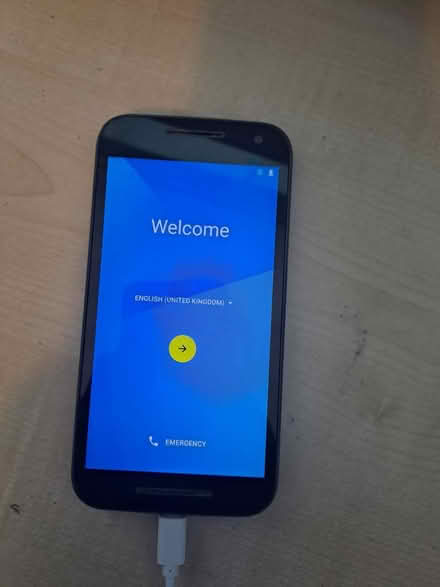Photo of free Phones and a tablet bundle (Caversham RG4) #4