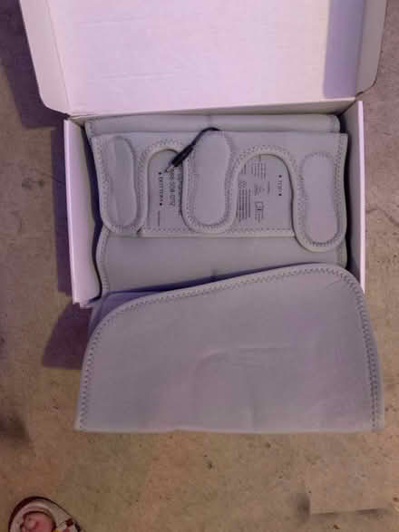 Photo of free Plasma flow like new (Yorktown) #2