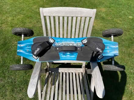 Photo of free Kiteboard/Mountain board (Farnham,lower bourne) #1