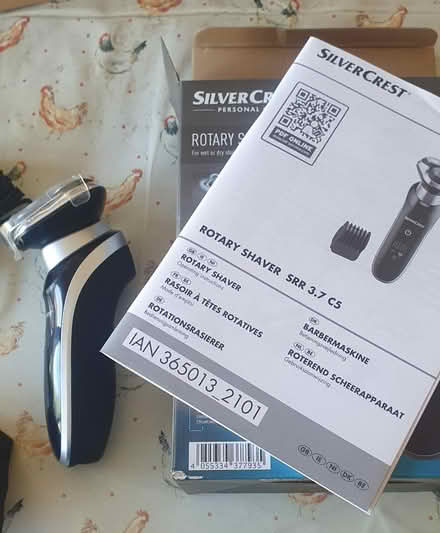 Photo of free Rechargeable Shaver (Croydon, Shirley) #3