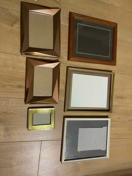 Photo of free Job lot of 6 photo frames (Mill Hill NW7) #1