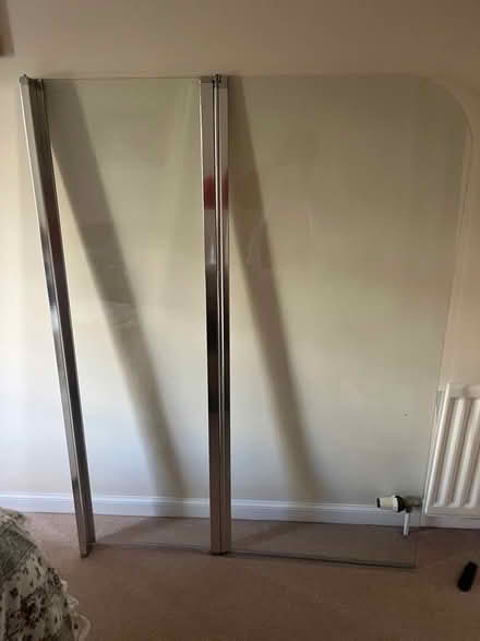 Photo of free Frontline Aquaglass split showerscreen (AB25) #1