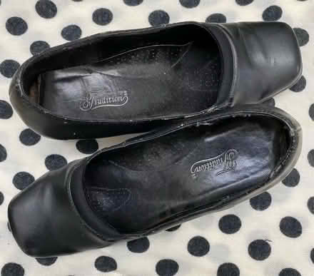 Photo of free Ladies shoes (Size 6M) (Bloor/ The West Mall) #1