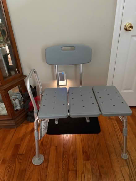 Photo of free Shower seat (Hyde park) #1