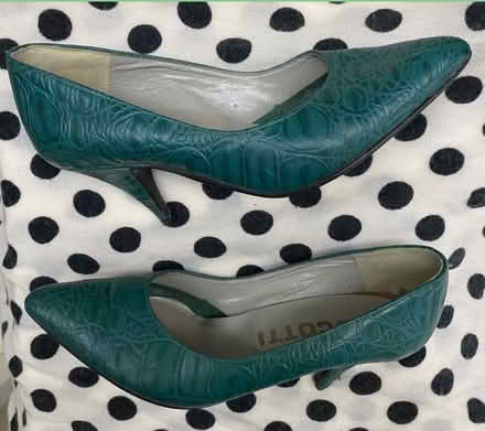 Photo of free Ladies shoes (Size 5 1/2) (Bloor/ The West Mall) #1