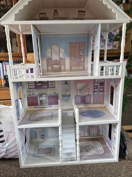 Photo of free Barbie house lot (SK14) #1