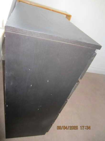 Photo of free Chest of drawers (Golders Green London NW11) #1
