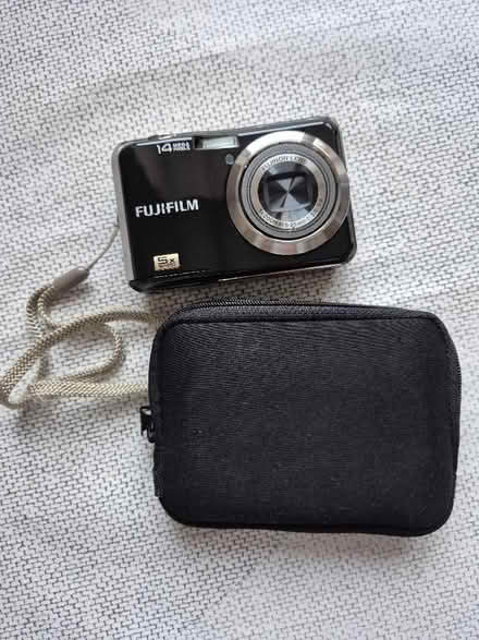 Photo of free Fujifilm camera (Tytherington SK10) #1
