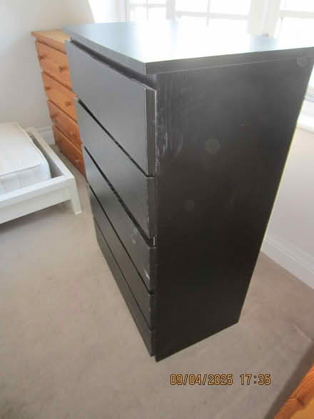 Photo of free Chest of drawers (Golders Green London NW11) #2