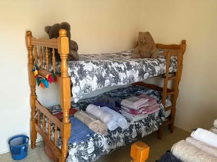 Photo of free Bunk bed / 2 singles (Glen Waverley) #1