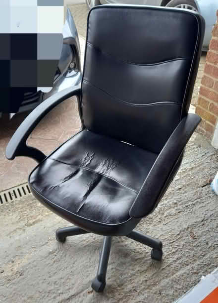 Photo of free Office chair (Cherwell Heights OX16) #1