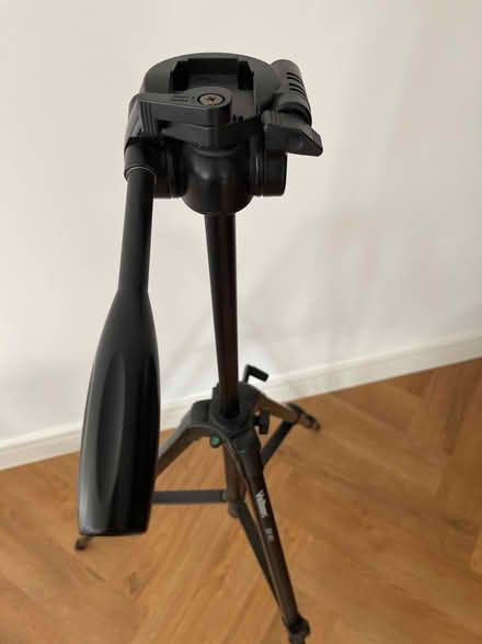 Photo of free Camera tripod Velbon Ef-61 (Crouch End / Stroud Green N8) #3