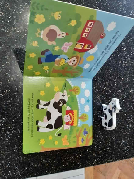 Photo of free On the farm playset (Clapham MK41) #2