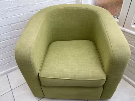 Photo of free Green Tub Chair (Guildford, GU2) #1