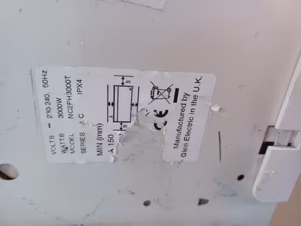 Photo of free 3kw electric wall mount heater with timer and stat (Speedwell BS5) #2