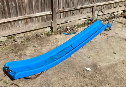 Photo of free Clip on slide. No base (KT5 Berrylands.) #2